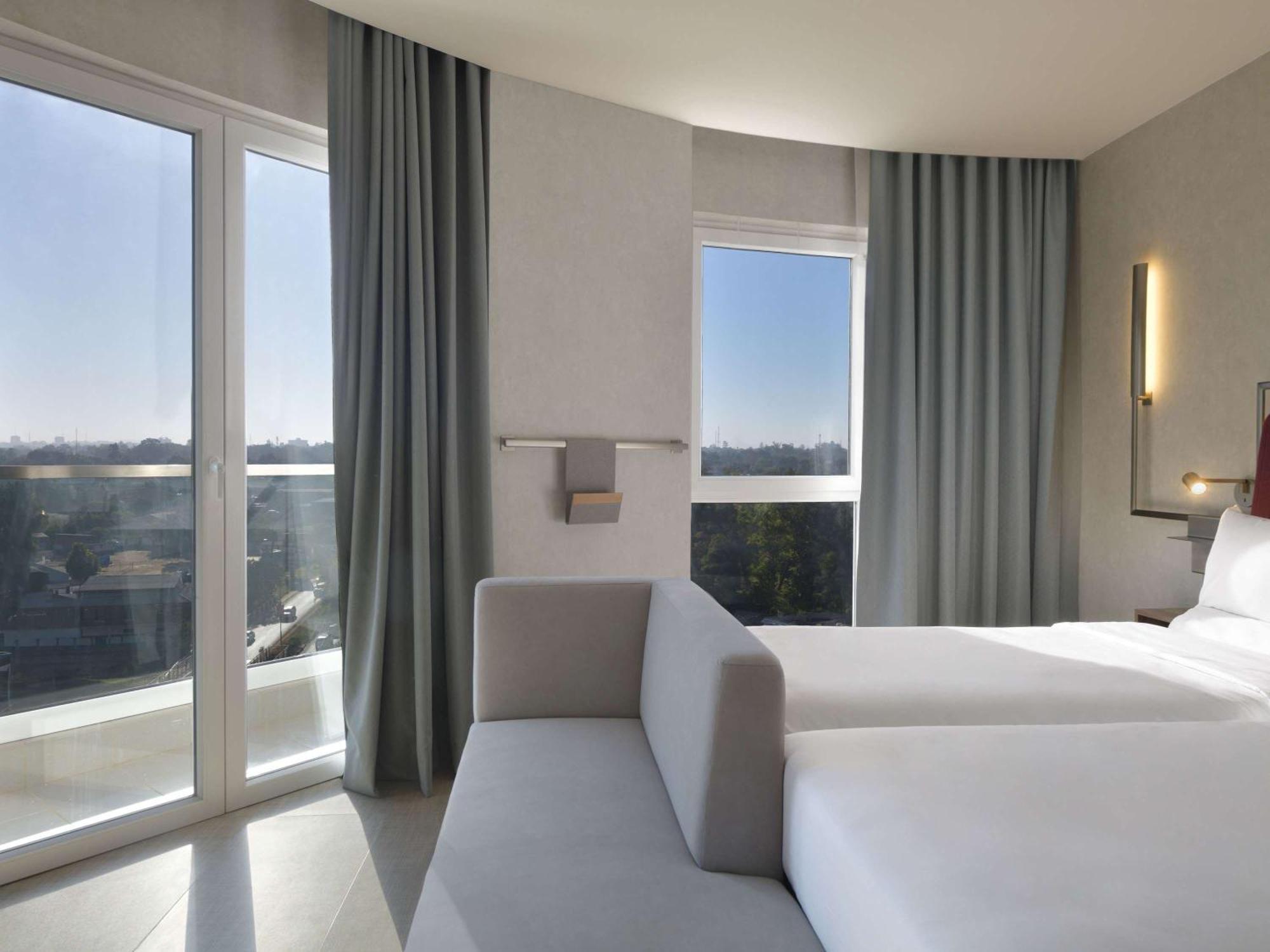 Novotel Lubumbashi Bagian luar foto