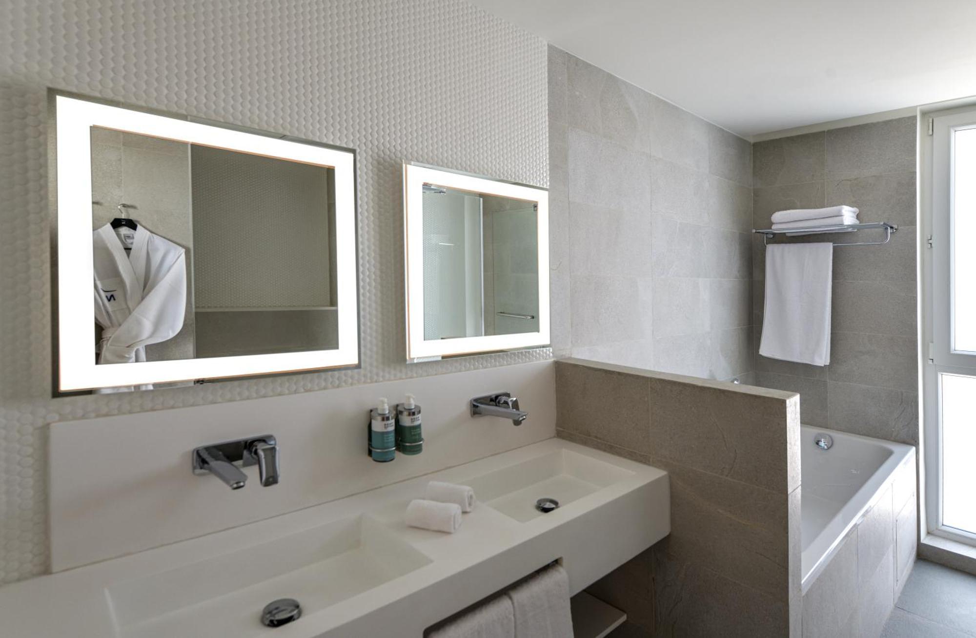 Novotel Lubumbashi Bagian luar foto